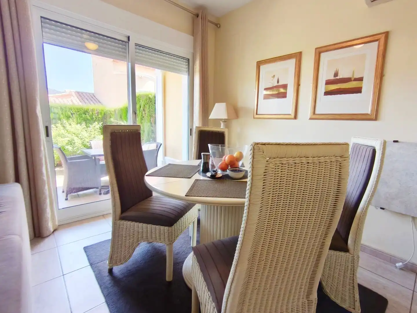 Flat for rent in Avenida de la Marina Alta, 6, Pedreguer Dining room of Flat for rent in Pedreguer with Air Conditioner, Private garden and Terrace