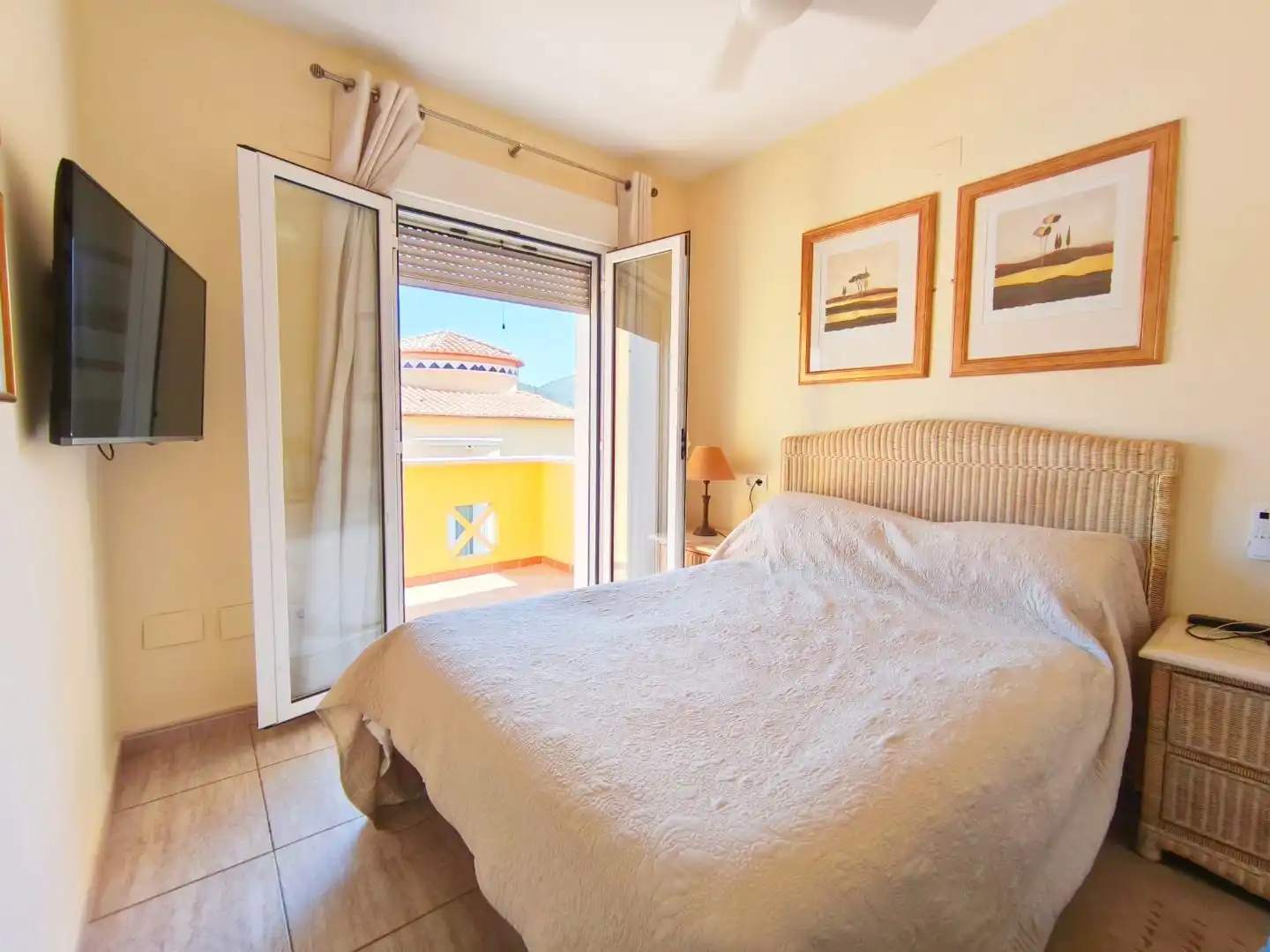 Flat for rent in Avenida de la Marina Alta, 6, Pedreguer Bedroom of Flat for rent in Pedreguer with Air Conditioner, Private garden and Terrace