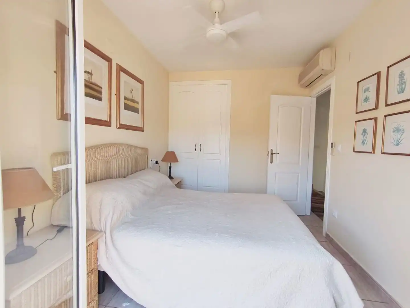 Flat for rent in Avenida de la Marina Alta, 6, Pedreguer Bedroom of Flat for rent in Pedreguer with Air Conditioner, Private garden and Terrace