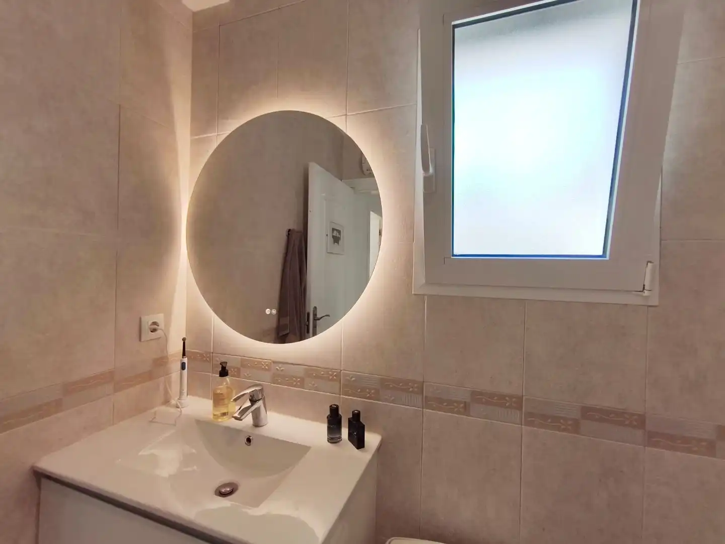 Flat for rent in Avenida de la Marina Alta, 6, Pedreguer Bathroom of Flat for rent in Pedreguer with Air Conditioner, Private garden and Terrace