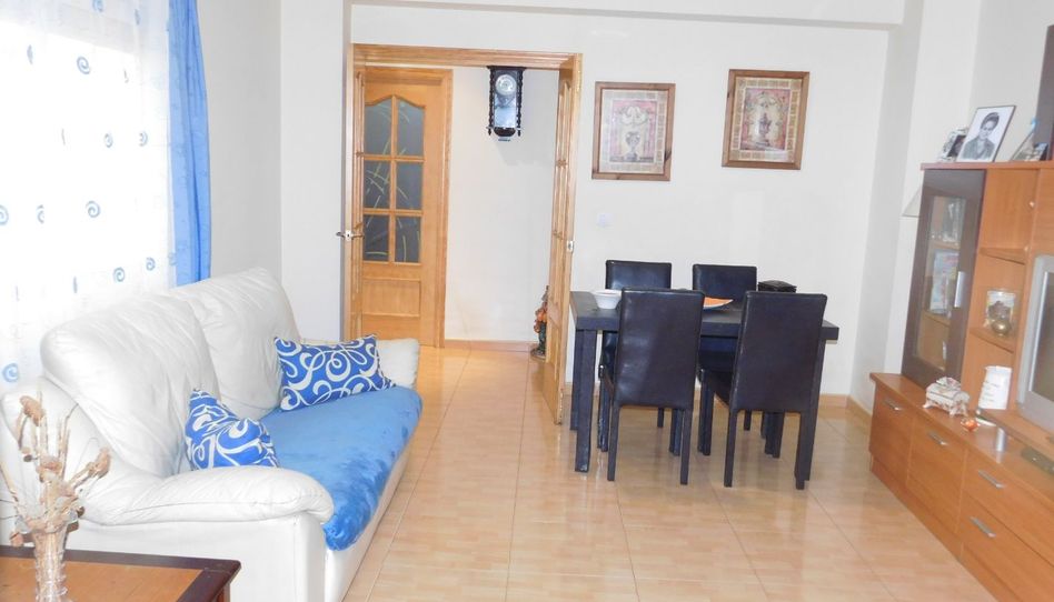 Piso en venta en Avenida José Fariña, 25, Isla Chica, Huelva Capital - imagen 1 Foto 1 de Piso en venta en Avenida José Fariña, 25, Isla Chica, Huelva Capital