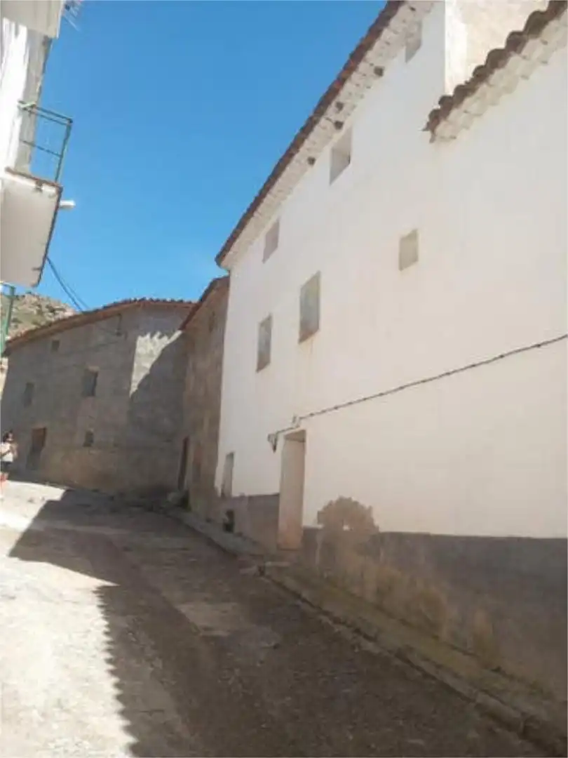 Exterior view of Houses for sale in Villel de Mesa