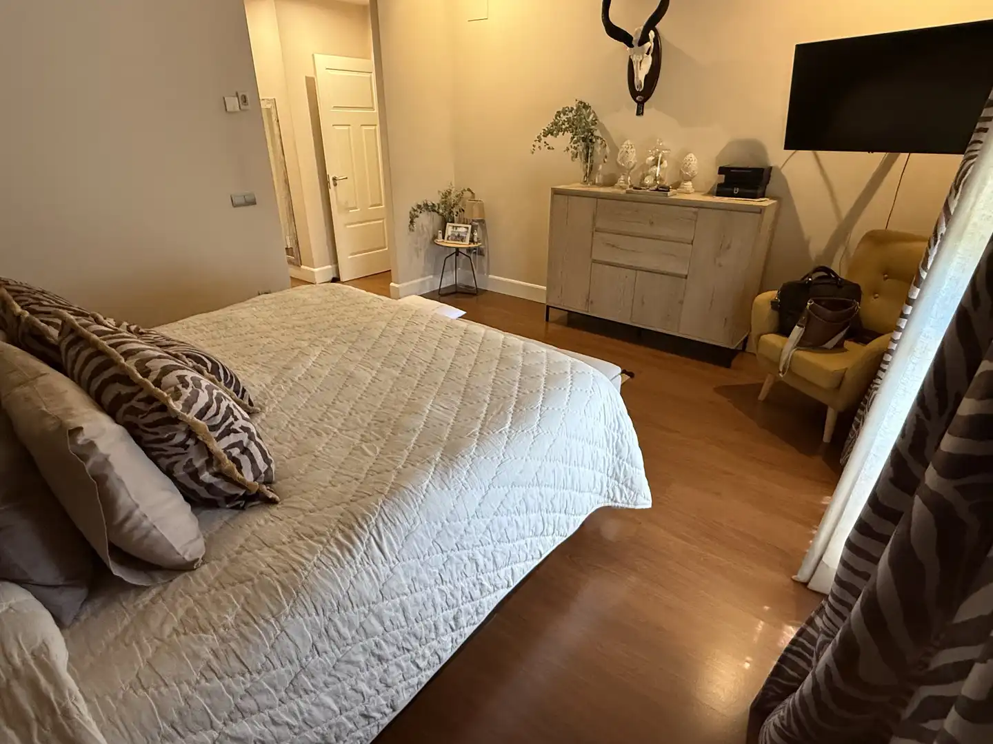 Bedroom of Houses for sale in Córdoba  with Air Conditioner, Heating and Private garden