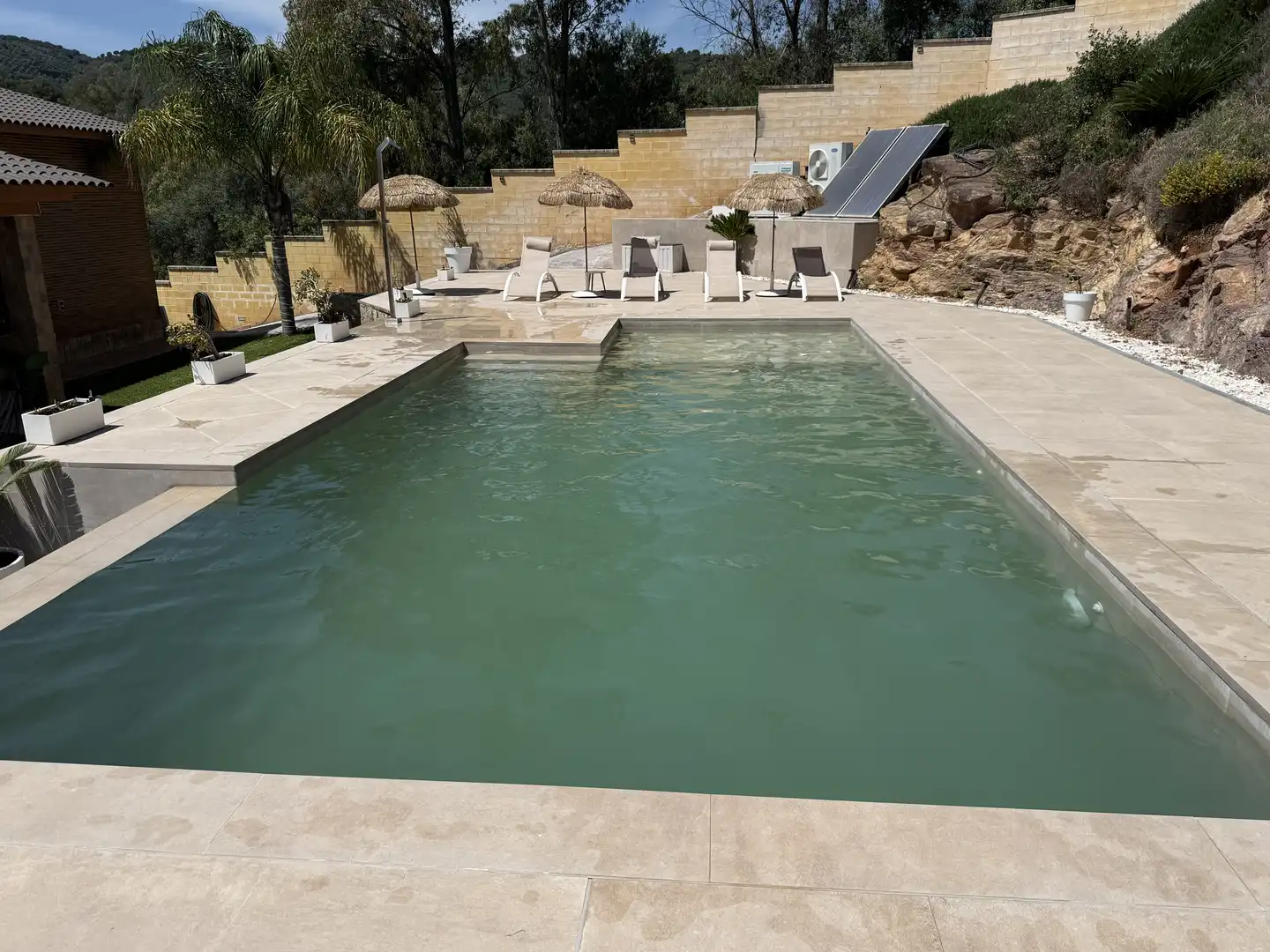 Swimming pool of Houses for sale in Córdoba  with Air Conditioner, Heating and Private garden