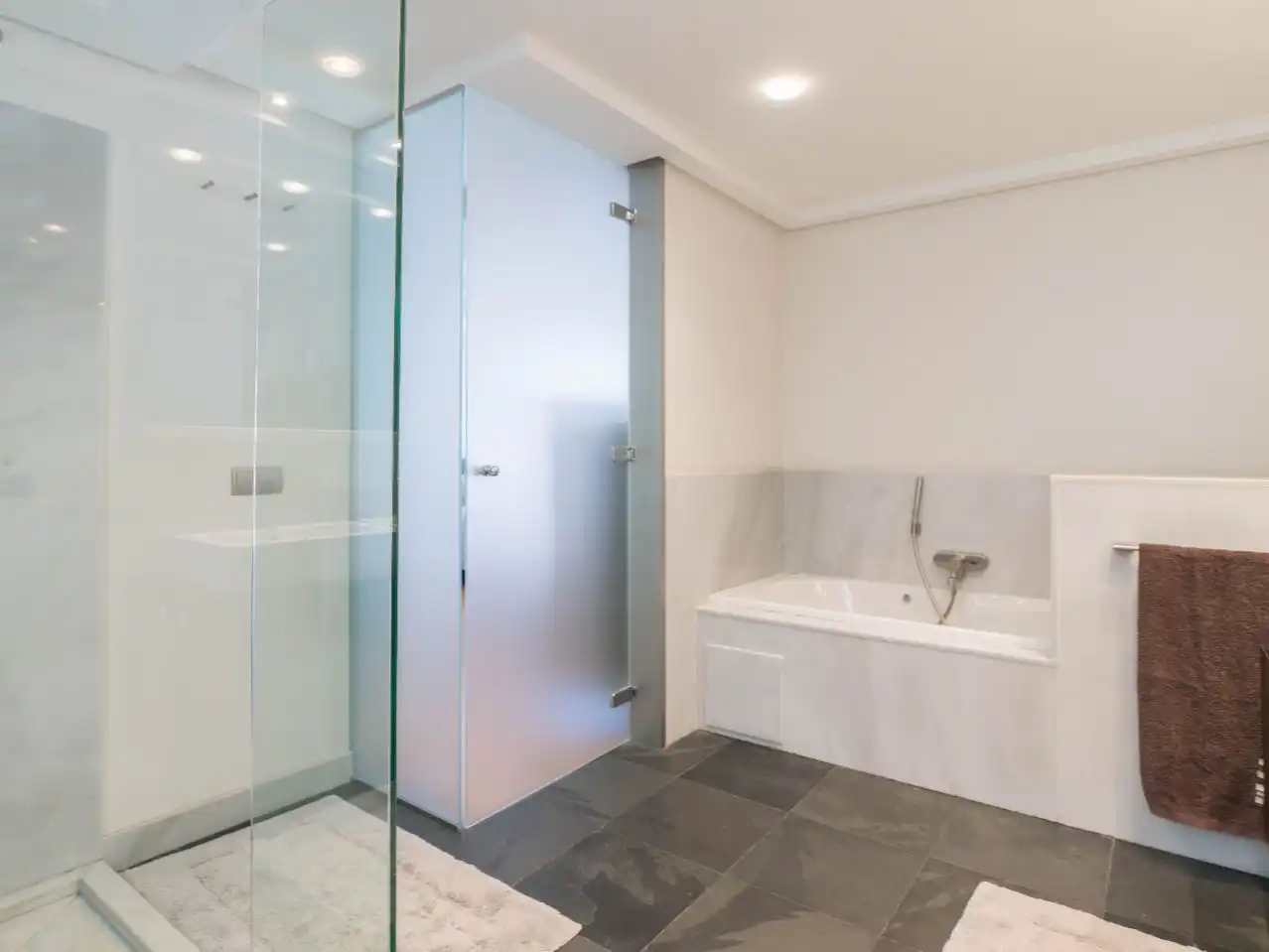 Piso en venta en Avinguda de Jacinto Benavente, 11, Valencia Capital Baño de Piso en venta en Valencia Capital con Aire acondicionado y Terraza