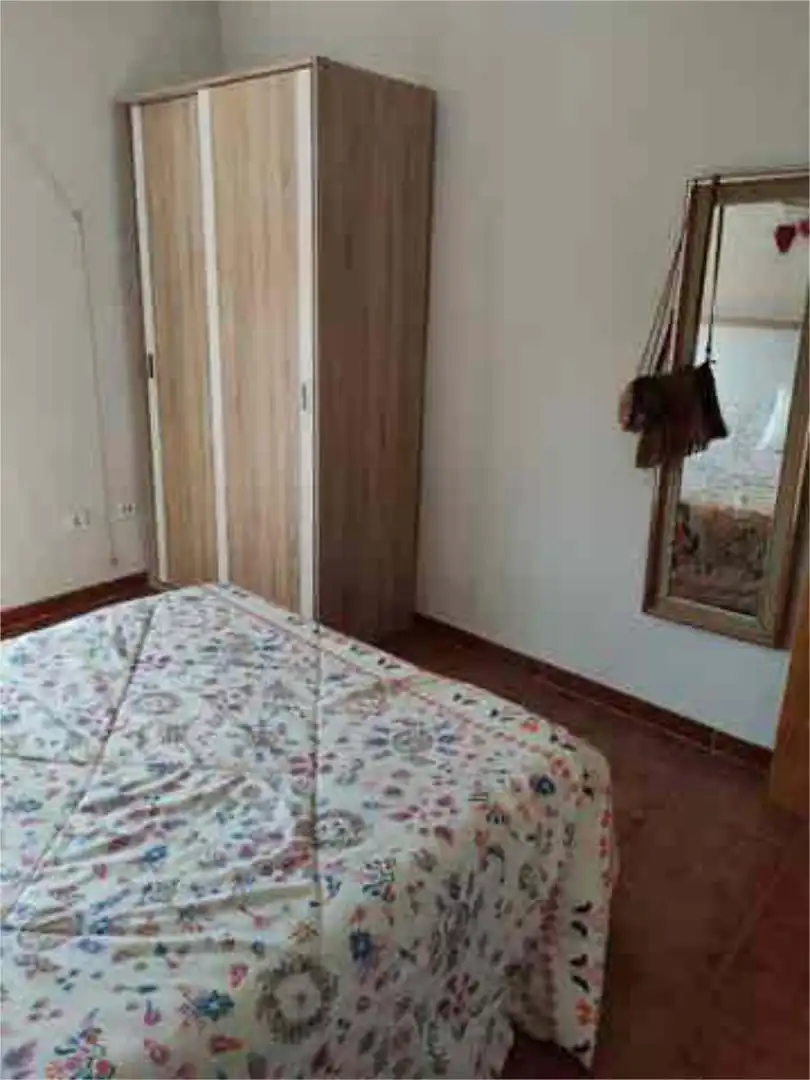 Wohnungen zur Miete in Pepino Schlafzimmer von Wohnungen zur Miete in Pepino mit Heizung und Möbliert