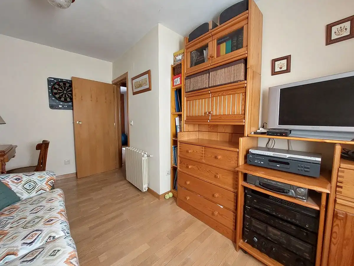 Casa o xalet en venda a Aluche Dormitori de Casa o xalet en venda en Madrid amb Aire condicionat, Calefacció i Parquet