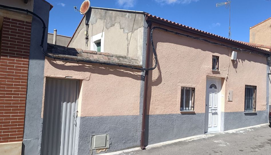 Casa adosada en venta en Calle Marroquinos, 27, Cantalapiedra, Salamanca - imagen 1 Foto 1 de Casa adosada en venta en Calle Marroquinos, 27, Cantalapiedra, Salamanca