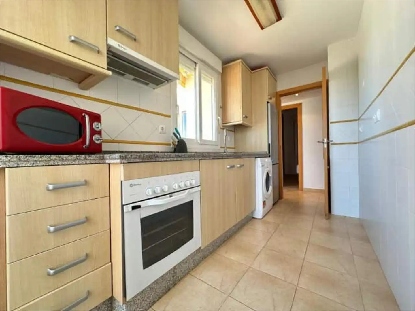 Flat for rent in Almerimar Kitchen of Flat for rent in El Ejido with Private garden, Terrace and Swimming Pool