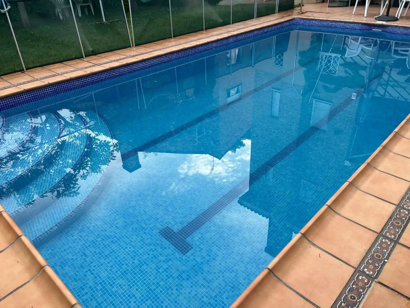 Casa o chalet en venta en Pueblo Piscina de Casa o chalet en venta en Pozuelo de Alarcón con Aire acondicionado, Calefacción y Jardín privado