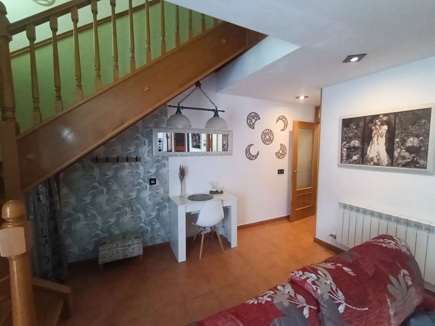 Casa adosada en venta en Calle El Campillo, 15, Hontoria de la Cantera Casa adosada en venta en Hontoria de la Cantera con Jardín privado, Terraza y Parking comunitario