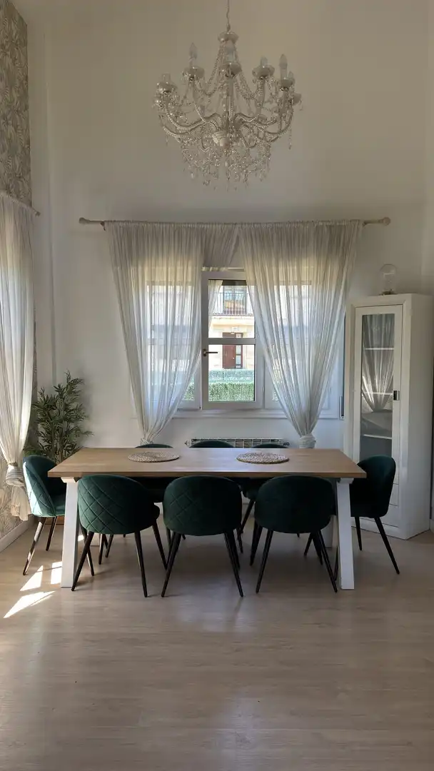 Casa o chalet en venta en Doroño-1, 33, Condado de Treviño Comedor de Casa o chalet en venta en Condado de Treviño