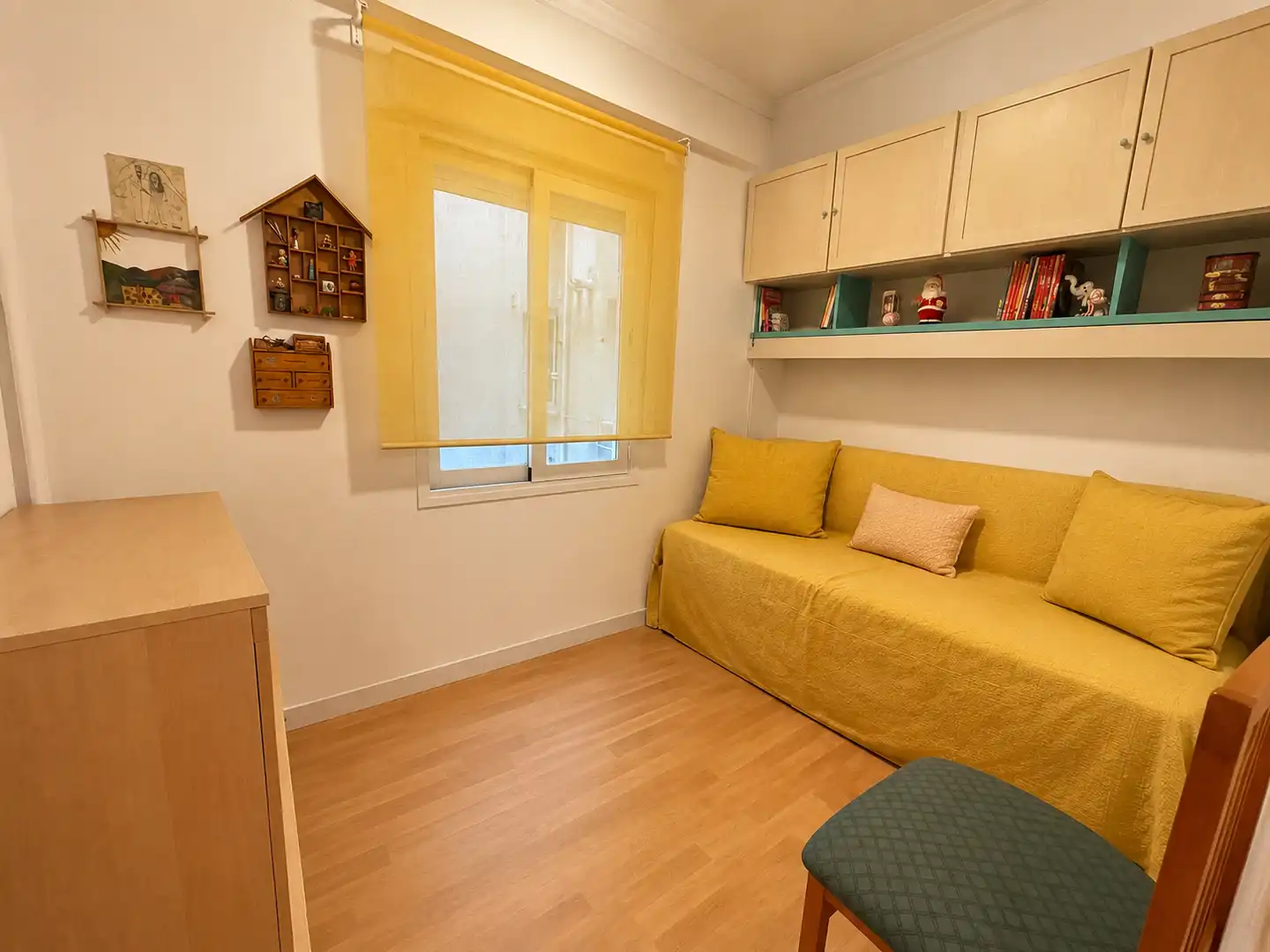 Piso en venta en Calle de las Peñuelas, 48, Acacias Habitación de Piso en venta en Madrid Capital con Balcón