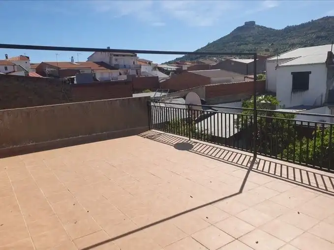 Piso en venta en Calle Espronceda, 13, Herrera del Duque Terraza de Piso en venta en Herrera del Duque con Aire acondicionado, Calefacción y Terraza