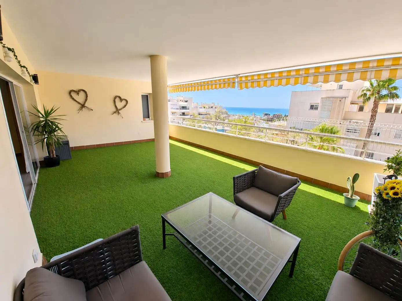Flat for rent in Paseo de las Brisas, 3, Arroyo de la Miel Terrace of Flat for rent in Benalmádena with Air Conditioner, Terrace and Swimming Pool