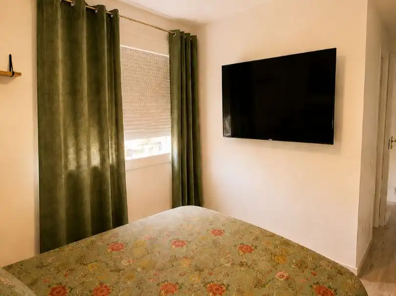 Flat for rent in Paseo de las Brisas, 3, Arroyo de la Miel Bedroom of Flat for rent in Benalmádena with Air Conditioner, Terrace and Swimming Pool