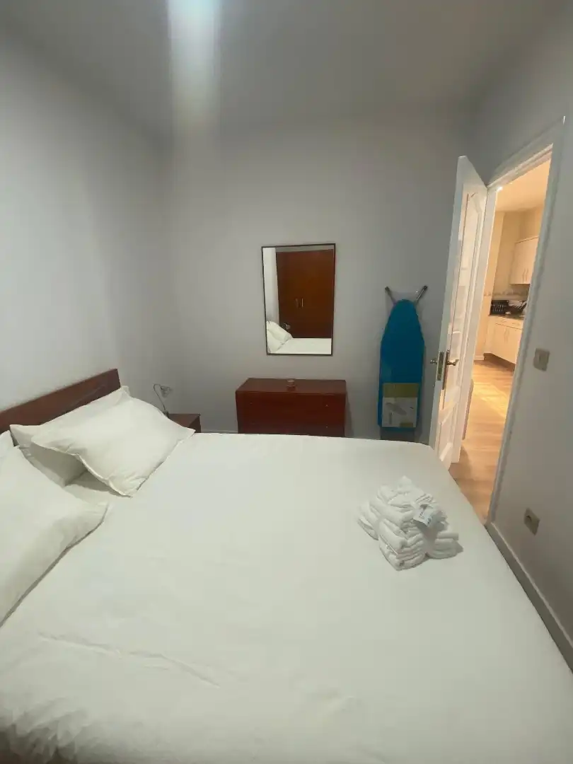 Piso en venta en Rúa Alcalde Fernández, 28, Fisterra Habitación de Piso en venta en Fisterra con Calefacción, Jardín privado y Parquet