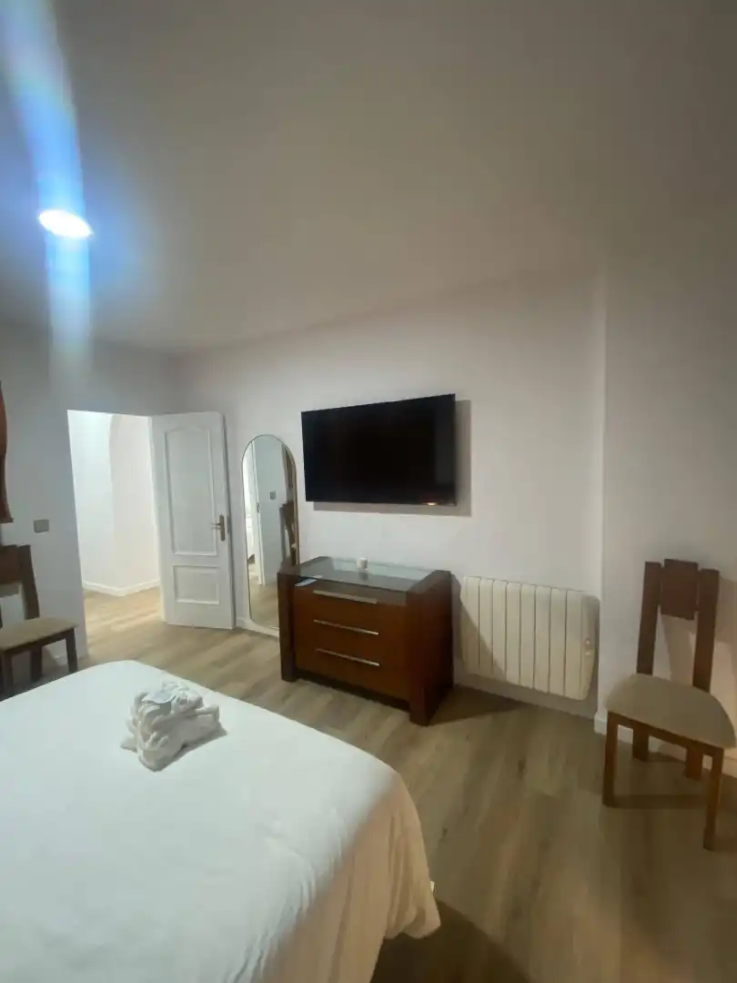 Piso en venta en Rúa Alcalde Fernández, 28, Fisterra Habitación de Piso en venta en Fisterra con Calefacción, Jardín privado y Parquet