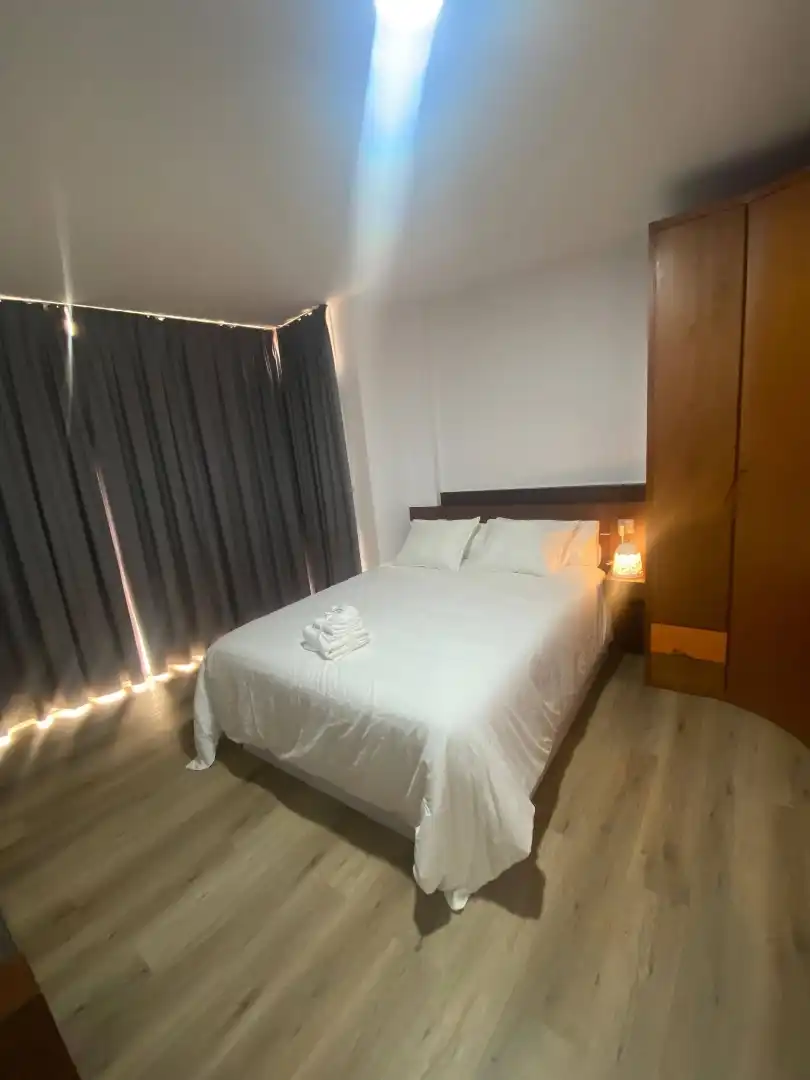 Piso en venta en Rúa Alcalde Fernández, 28, Fisterra Habitación de Piso en venta en Fisterra con Calefacción, Jardín privado y Parquet