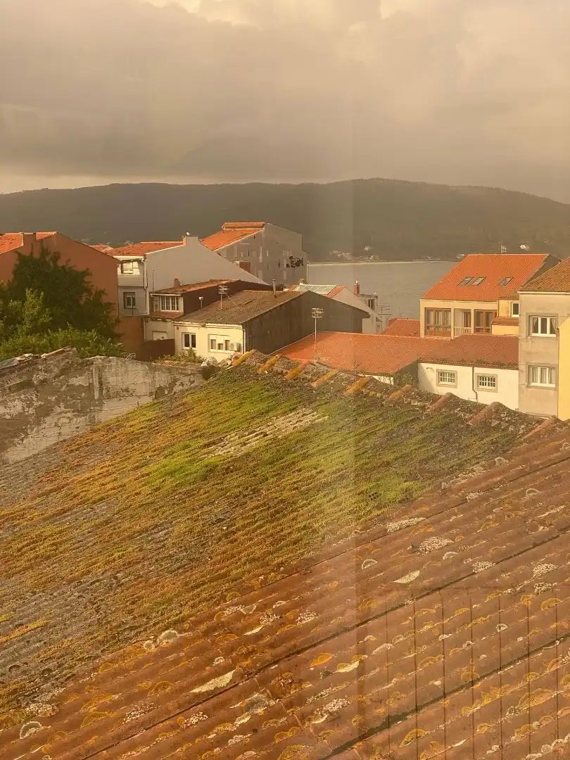 Piso en venta en Rúa Alcalde Fernández, 28, Fisterra Vista exterior de Piso en venta en Fisterra con Calefacción, Jardín privado y Parquet