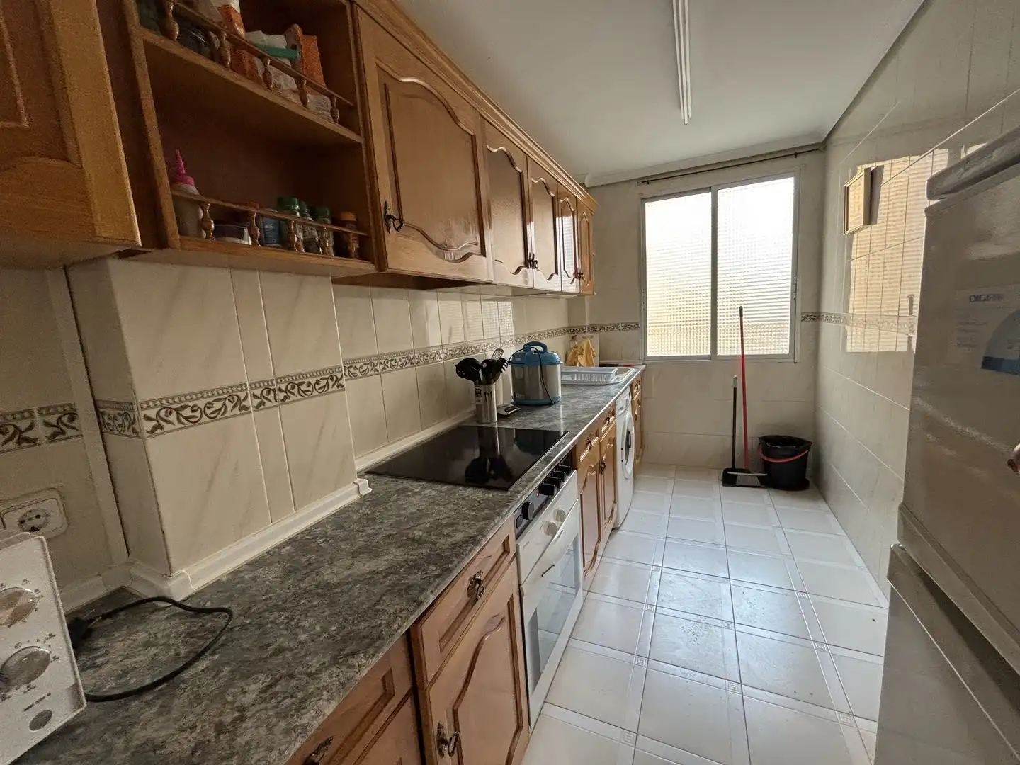Wohnung zur Miete in Calle Doctor Collado Piña, 4, Centro Küche von Wohnung zur Miete in Albacete Capital mit Balkon