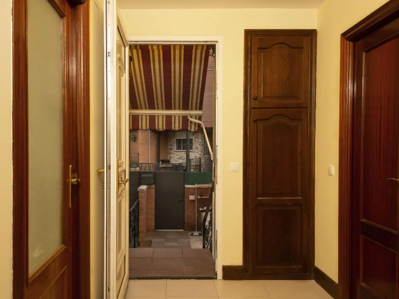 Piso en venta en Calle Postas, 21, Postas Piso en venta en Azuqueca de Henares con Aire acondicionado, Calefacción y Jardín privado