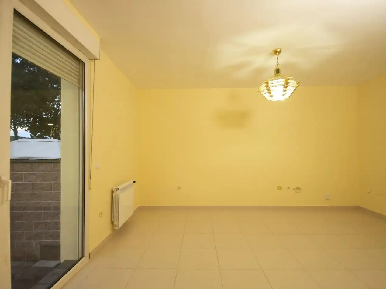 Piso en venta en Calle Postas, 21, Postas Piso en venta en Azuqueca de Henares con Aire acondicionado, Calefacción y Jardín privado