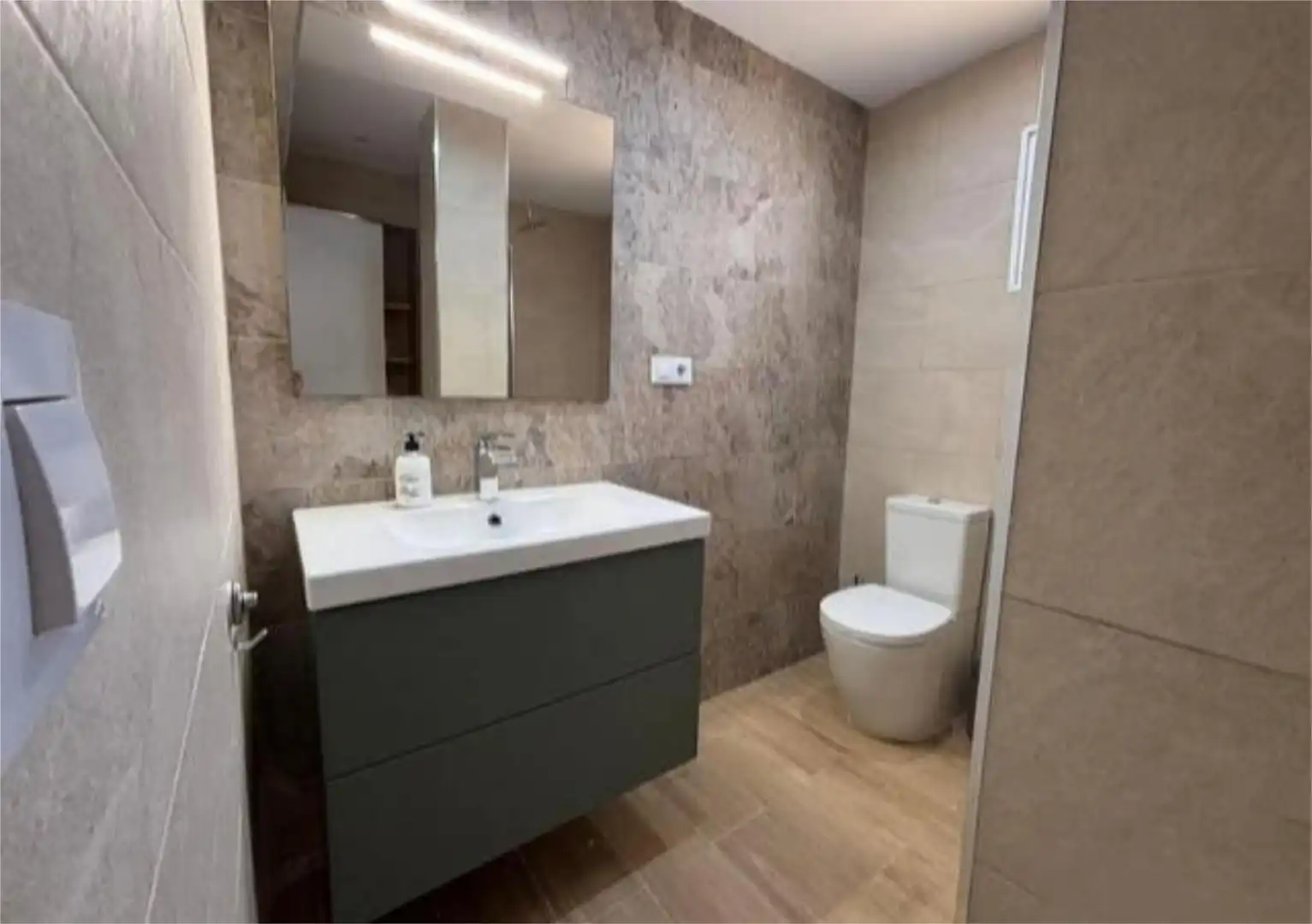 Wohnung zur Miete in Norte - Blanca Paloma Badezimmer von Wohnung zur Miete in Rota mit Heizung, Terrasse und Möbliert