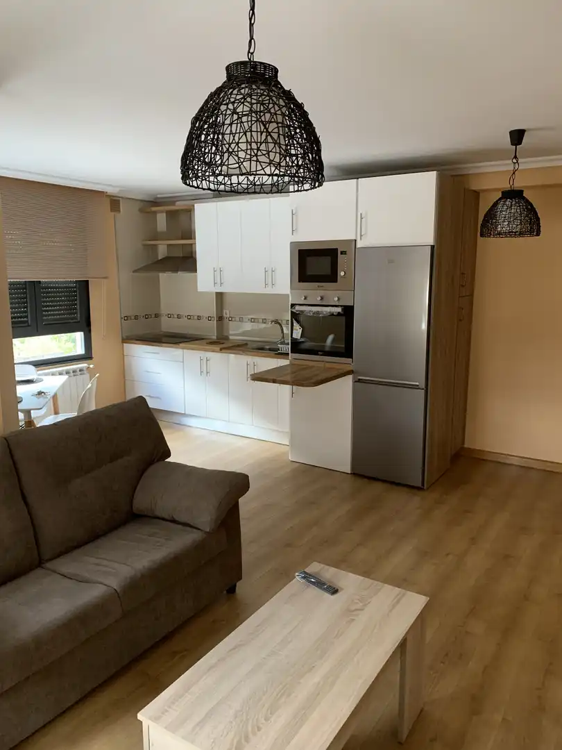 Flat for rent in Calle, 22, Flores de Sil - La Placa Kitchen of Flat for rent in Ponferrada with Heating, Parquet flooring and Storage room
