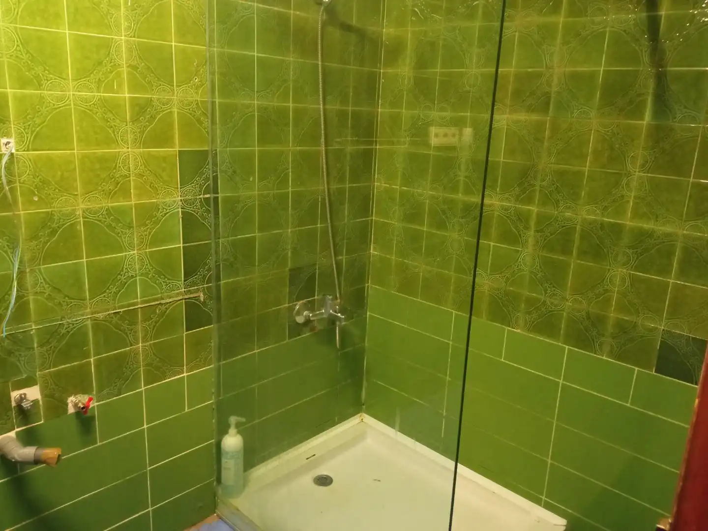 Flat for rent in Calle del Espino, 2, Plaza de Toros Bathroom of Flat for rent in Ciudad Real Capital with Air Conditioner, Terrace and Balcony
