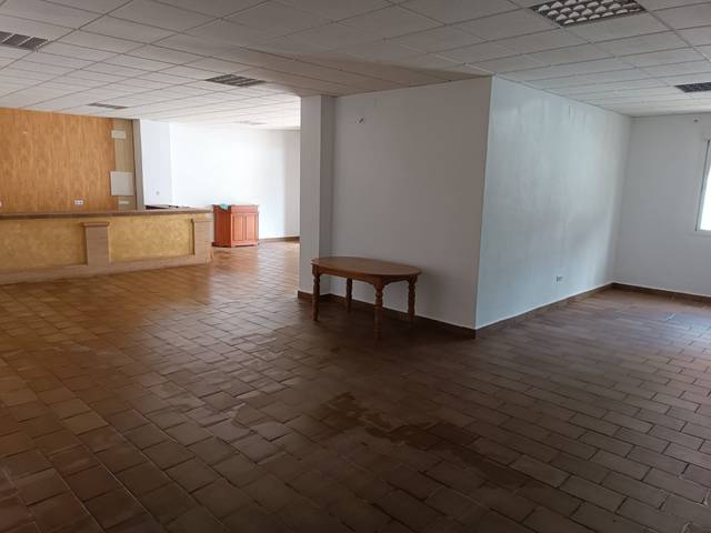 Local comercial en Alquiler en Calle Juan Bautista Castaño de Huelva, 2 en Espartinas Pueblo