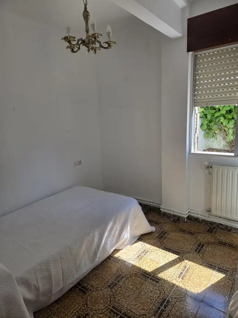 Dormitori de Casa o xalet de lloguer en Marín amb Calefacció, Jardí privat i Terrassa