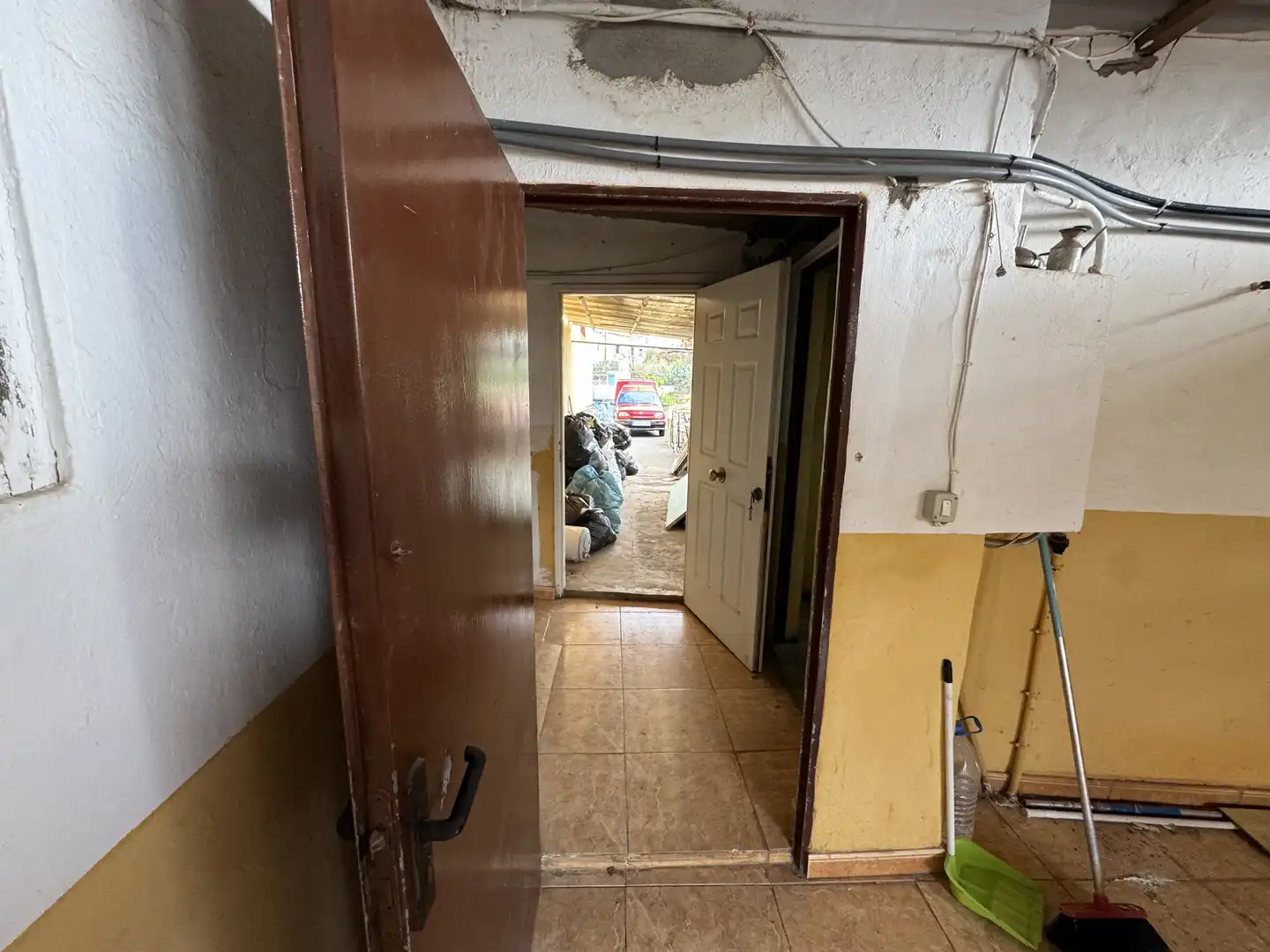 Einfamilien-Reihenhaus zum Verkauf in Calle León y Castillo, 3, Valsequillo de Gran Canaria Einfamilien-Reihenhaus zum Verkauf in Valsequillo de Gran Canaria mit Klimaanlage