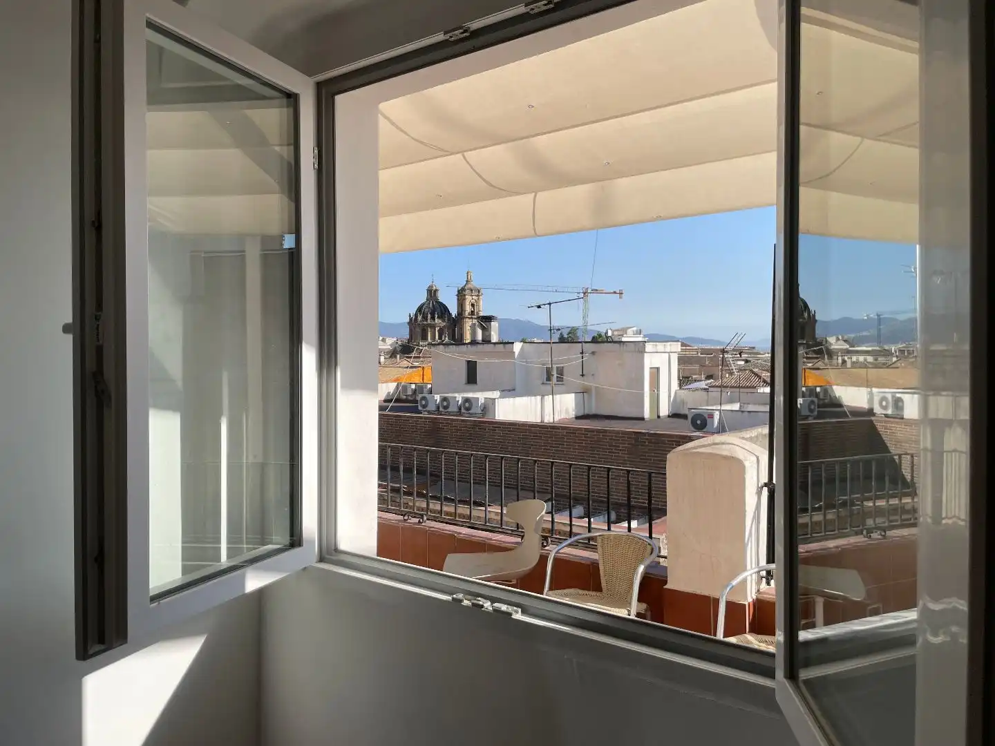 Flat for rent in Calle Mano de Hierro, 22, Centro - Sagrario Flat for rent in Calle Mano de Hierro, 22, Centro - Sagrario