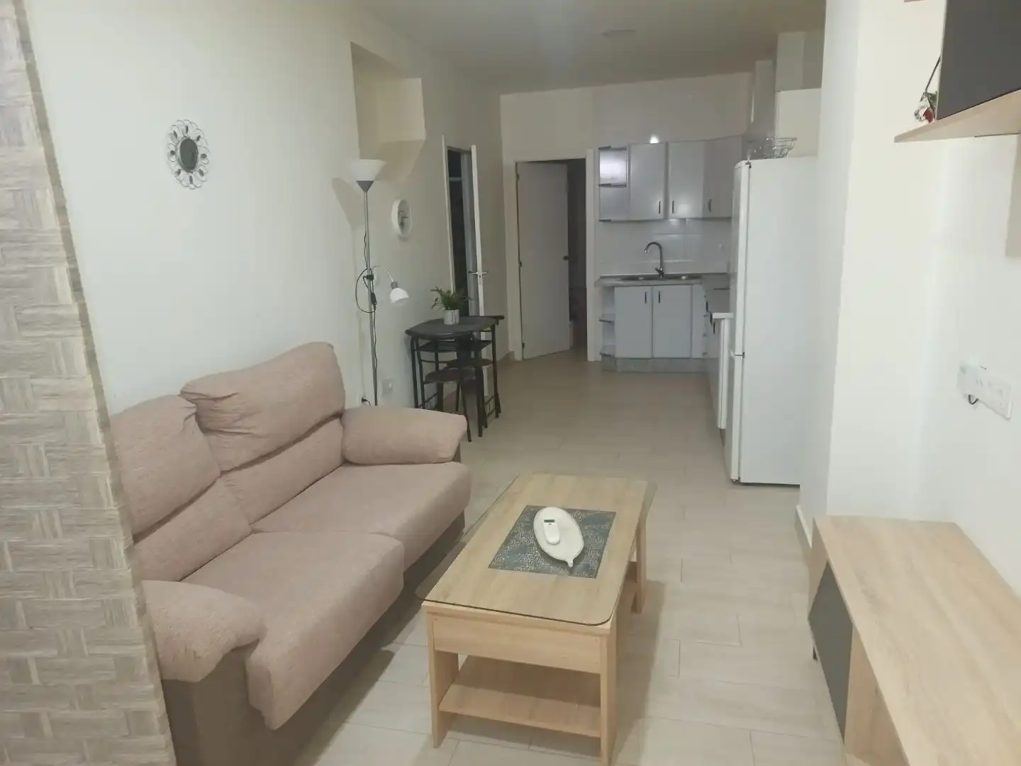 Flat for rent in Calle Valdelacalzada, 44, Montijo Living room of Flat for rent in Montijo with Air Conditioner and Furnished