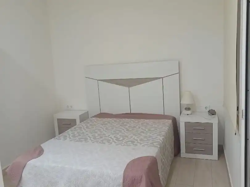 Flat for rent in Calle Valdelacalzada, 44, Montijo Bedroom of Flat for rent in Montijo with Air Conditioner and Furnished