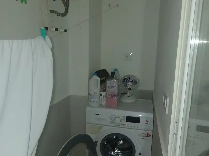 Flat for rent in Calle Valdelacalzada, 44, Montijo Bathroom of Flat for rent in Montijo with Air Conditioner and Furnished