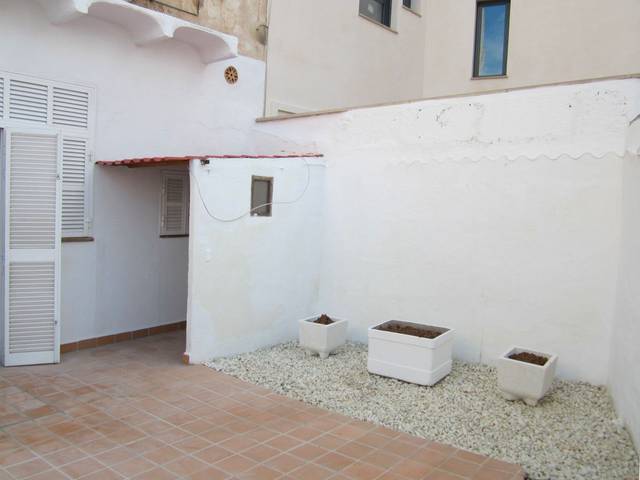 Piso en Venta en Carrer Pilar Montaner, 3 en Son Fortesa