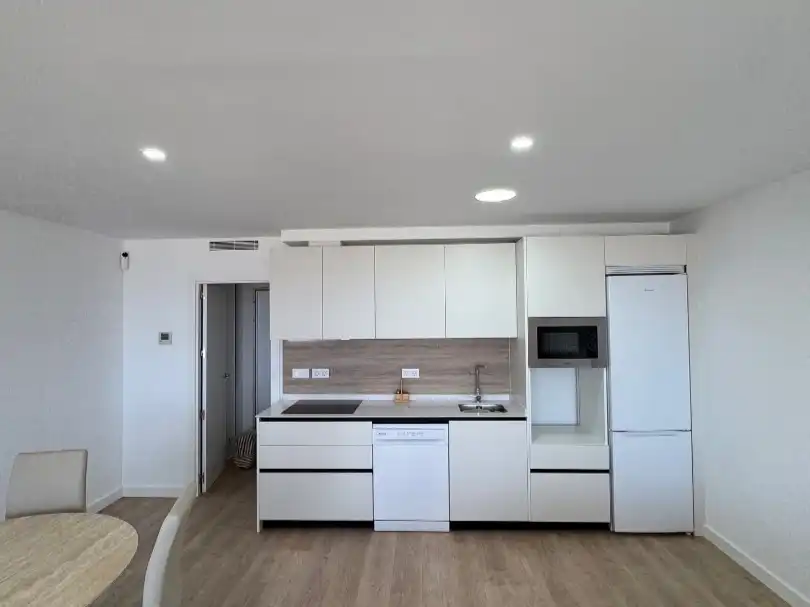 Flat for rent in Calle Florencia, 43, Aguadulce Norte Kitchen of Flat for rent in Roquetas de Mar with Air Conditioner, Heating and Parquet flooring