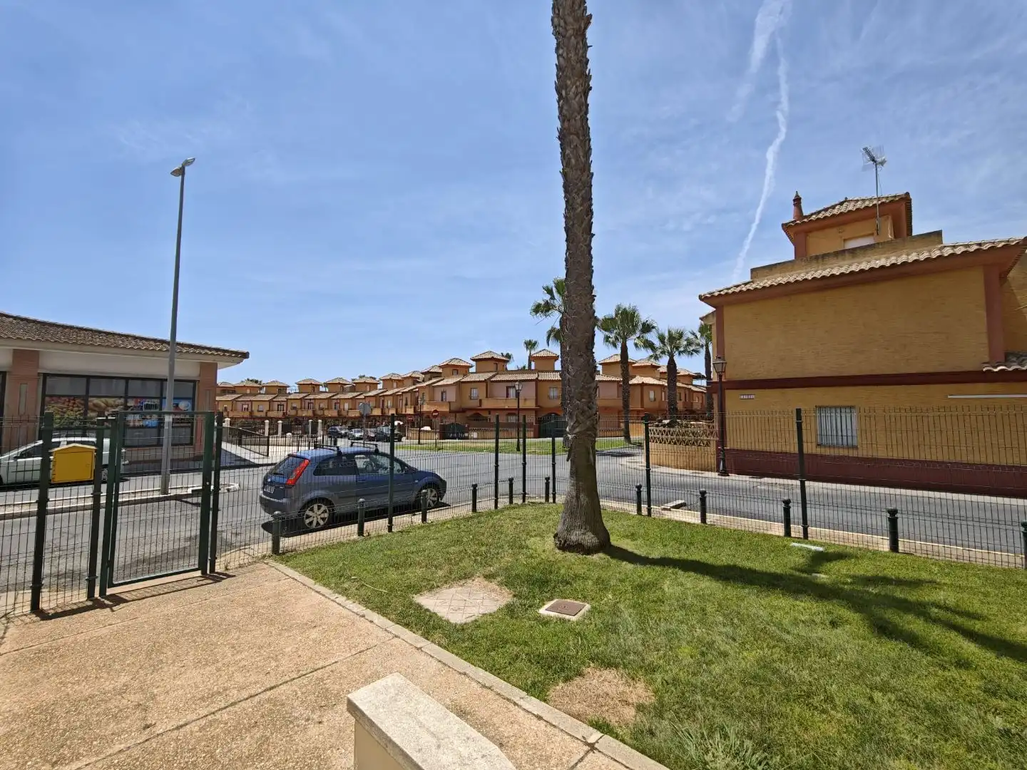 Pis en venda a Calle Lentisco, 1, Lepe Vista exterior de Pis en venda en Lepe