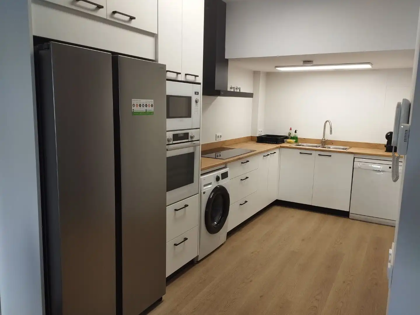 Room in Carrer de l'Esgésia, 16, Centro Kitchen of Detached homes for share in Ontinyent with Heating, Parquet flooring and Terrace