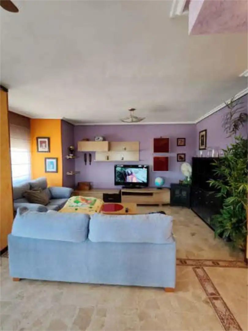 Sala d'estar de Pis de lloguer en Sahagún amb Calefacció, Terrassa i Moblat