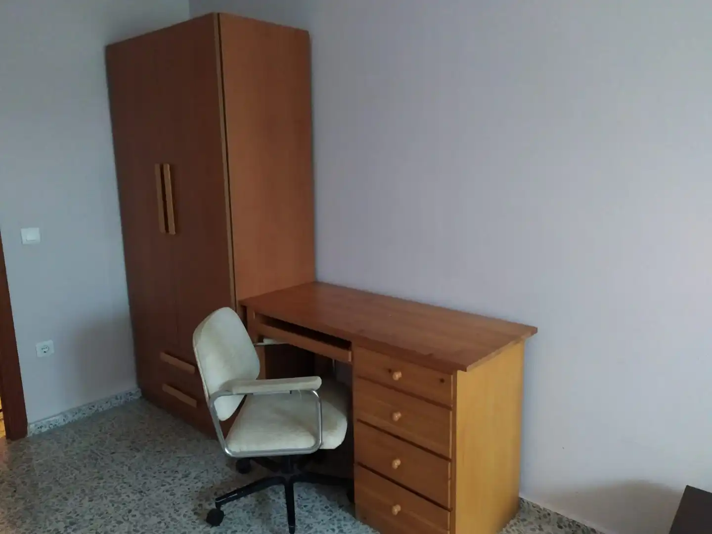 Habitación en Calle José Martínez Ruiz-Azorín, 12, Norte Habitación en Calle José Martínez Ruiz-Azorín, 12, Norte