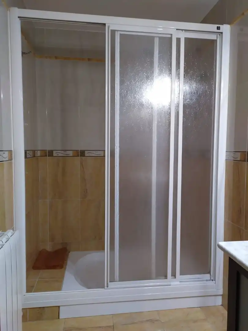 Habitación en Calle José Martínez Ruiz-Azorín, 12, Norte Habitación en Calle José Martínez Ruiz-Azorín, 12, Norte