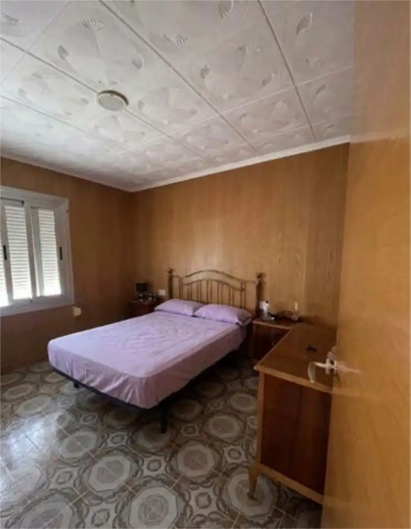 Houses for sale in Las Tiesas Bedroom of Houses for sale in Villena with Terrace and Swimming Pool