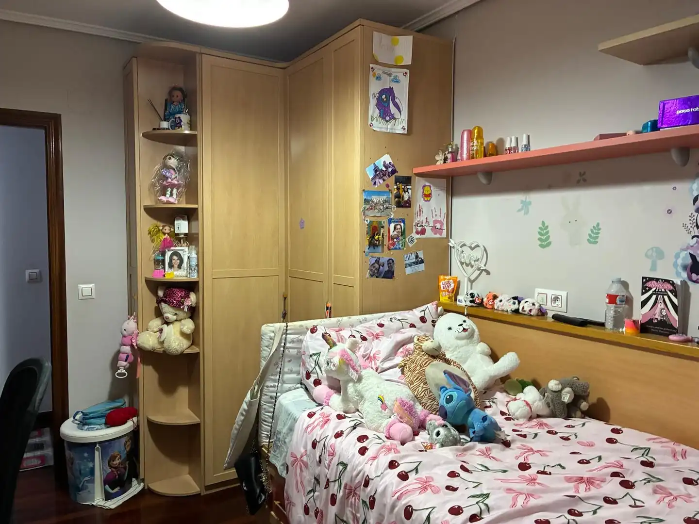 Schlafzimmer von Wohnung zum Verkauf in Colindres