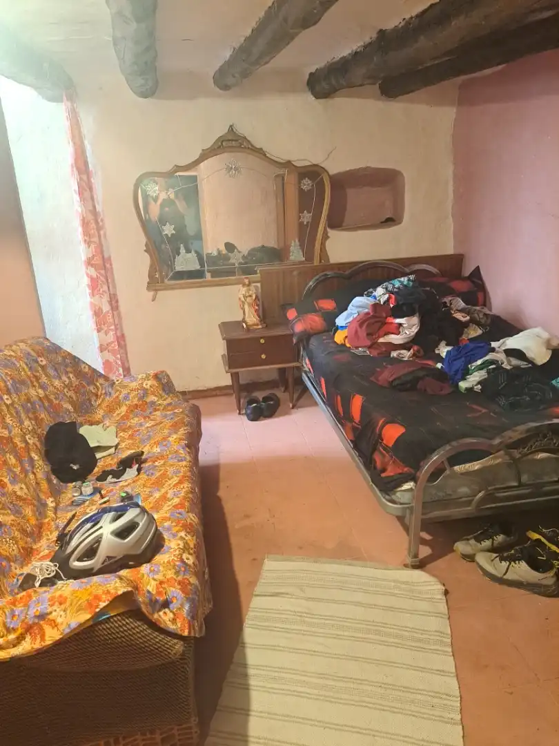 Casa adosada en venda a Calle Turruntero, 43, Villalengua Dormitori de Casa adosada en venda en Villalengua amb Terrassa, Traster i Moblat