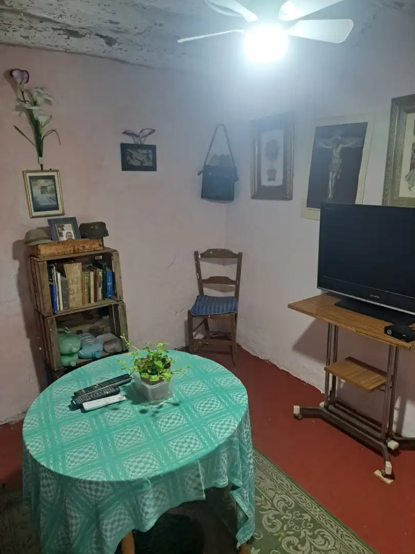 Casa adosada en venda a Calle Turruntero, 43, Villalengua Casa adosada en venda en Villalengua amb Terrassa, Traster i Moblat