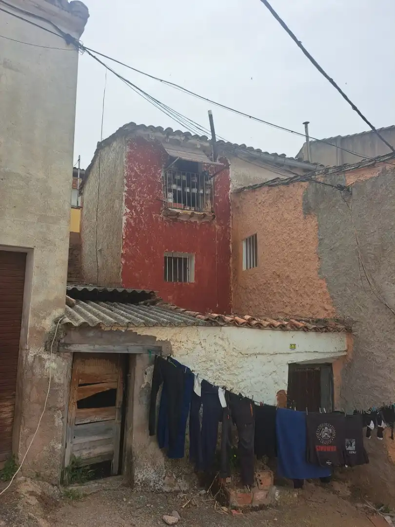 Casa adosada en venda a Calle Turruntero, 43, Villalengua Vista exterior de Casa adosada en venda en Villalengua amb Terrassa, Traster i Moblat