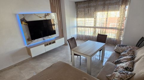 Piso en venta en Calle Emilia Pardo Bazán, 1, La Plata, Sevilla Capital - imagen 2 Foto 2 de Piso en venta en Calle Emilia Pardo Bazán, 1, La Plata, Sevilla Capital
